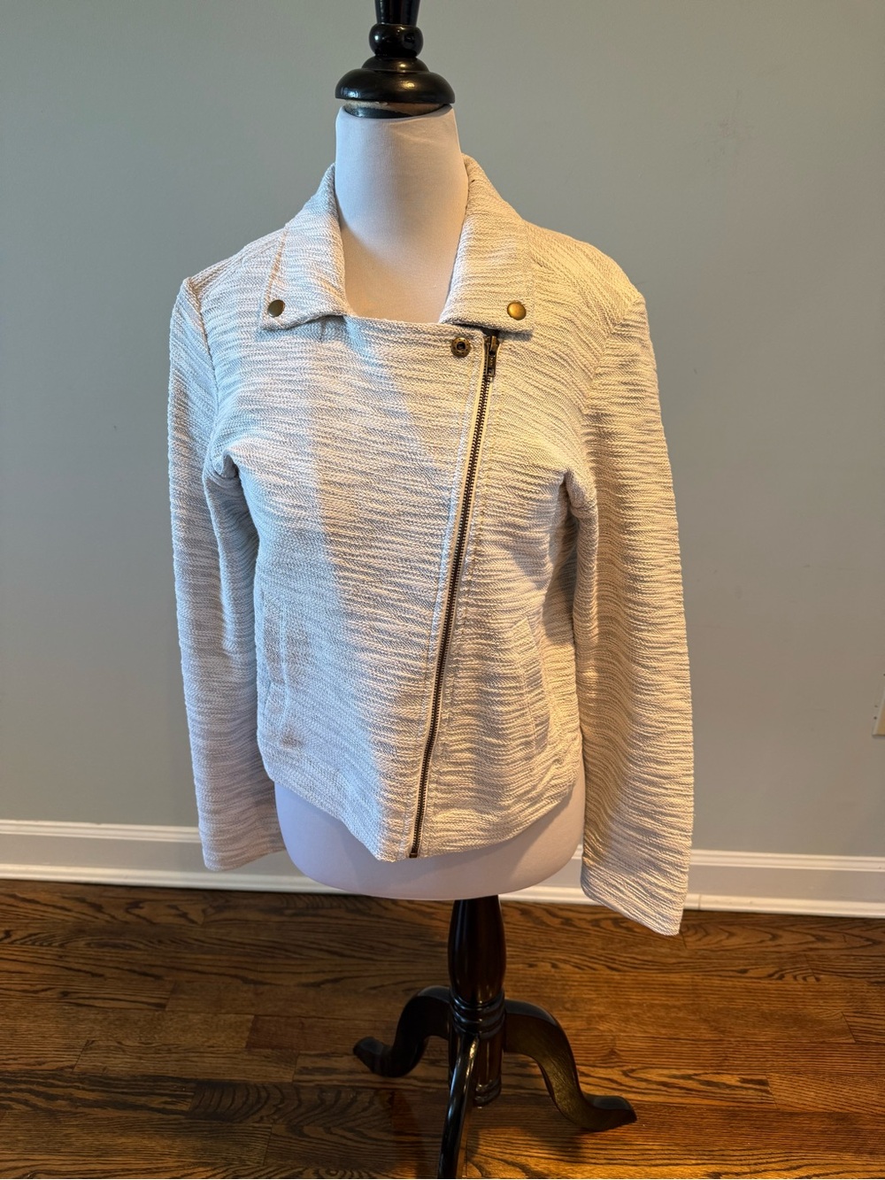Abbeline Cream Textured Asymmetrical Zip Jacket
